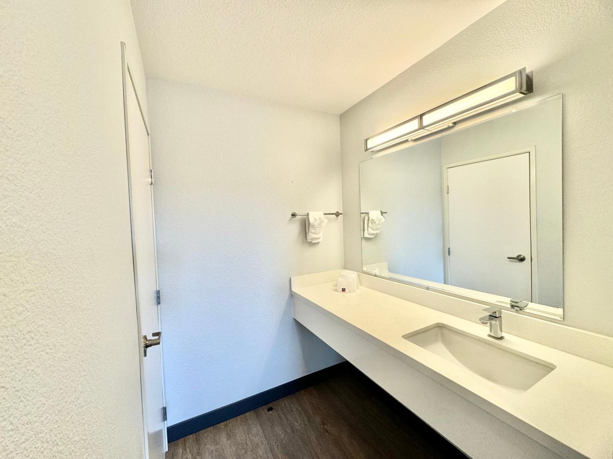 Motel 6-Bellflower, Ca - Los Angeles Zewnętrze zdjęcie