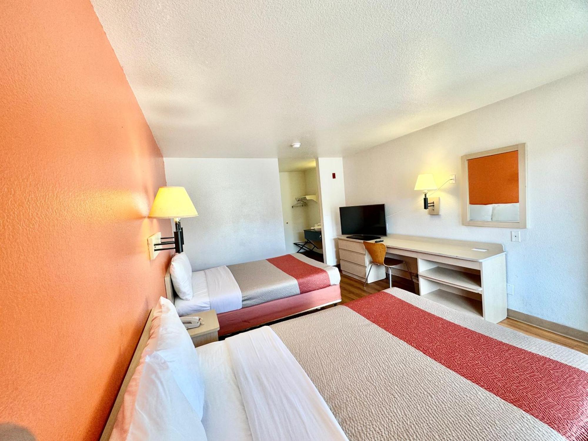 Motel 6-Bellflower, Ca - Los Angeles Zewnętrze zdjęcie