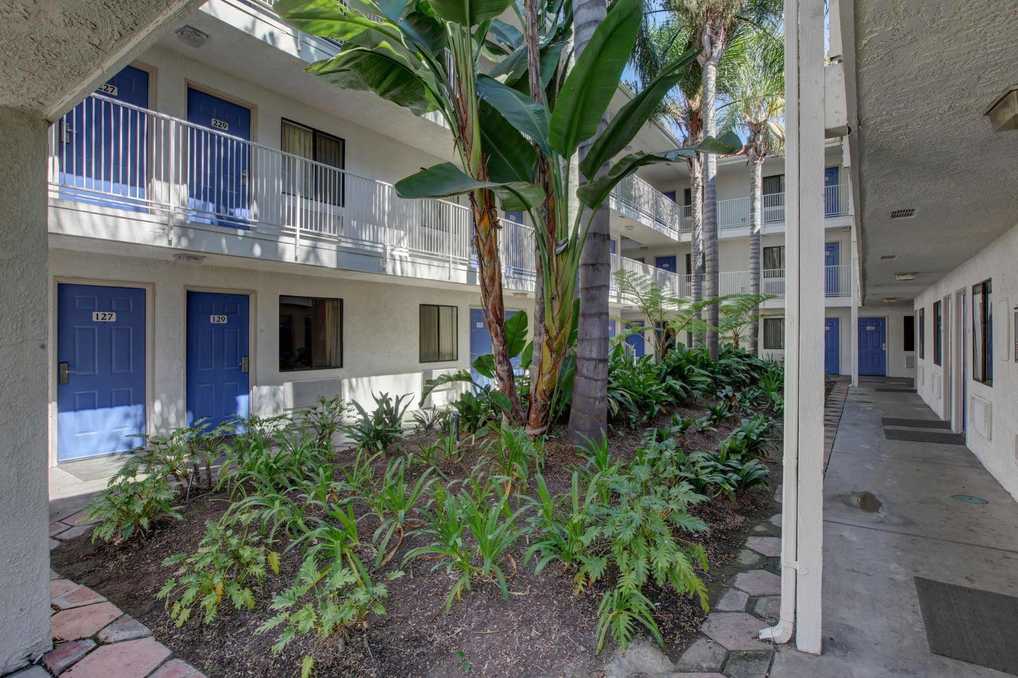 Motel 6-Bellflower, Ca - Los Angeles Zewnętrze zdjęcie